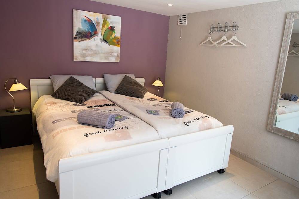 Geheel appartement, Luxe studio centraal in Nederland in Soesterberg, Provincie Utrecht