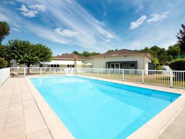 Hôtel pour 4 personnes, avec piscine et jardin à Cahors