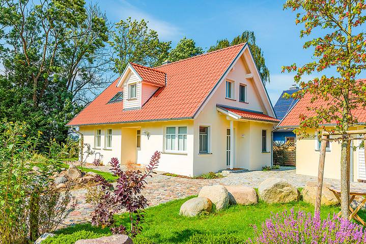 Ferienwohnung für 2 Personen, mit Terrasse und Garten in Benz