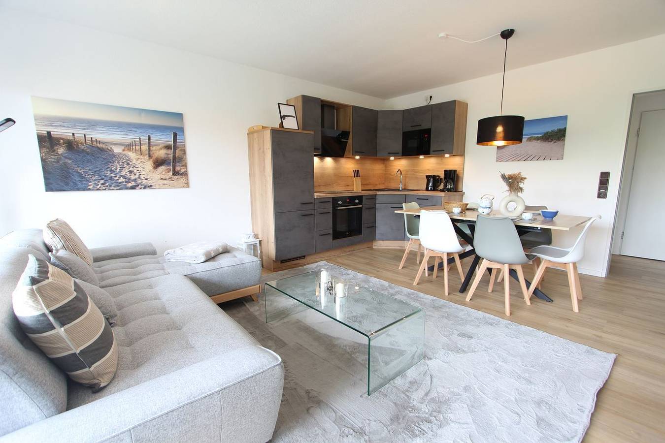 Ganze Wohnung, Herzlich Willkommen in unserer Ferienwohnung „Langeoog Liebe“! in Langeoog