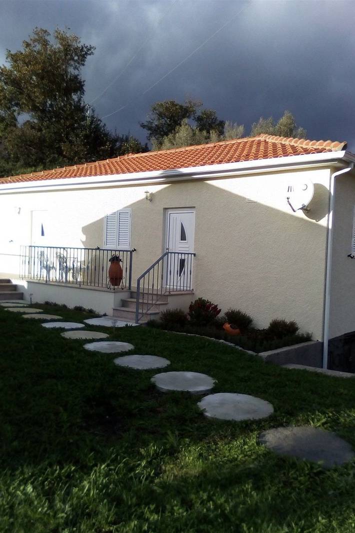 Casa rural para 4 personas, con jardín en Arcos de Valdevez