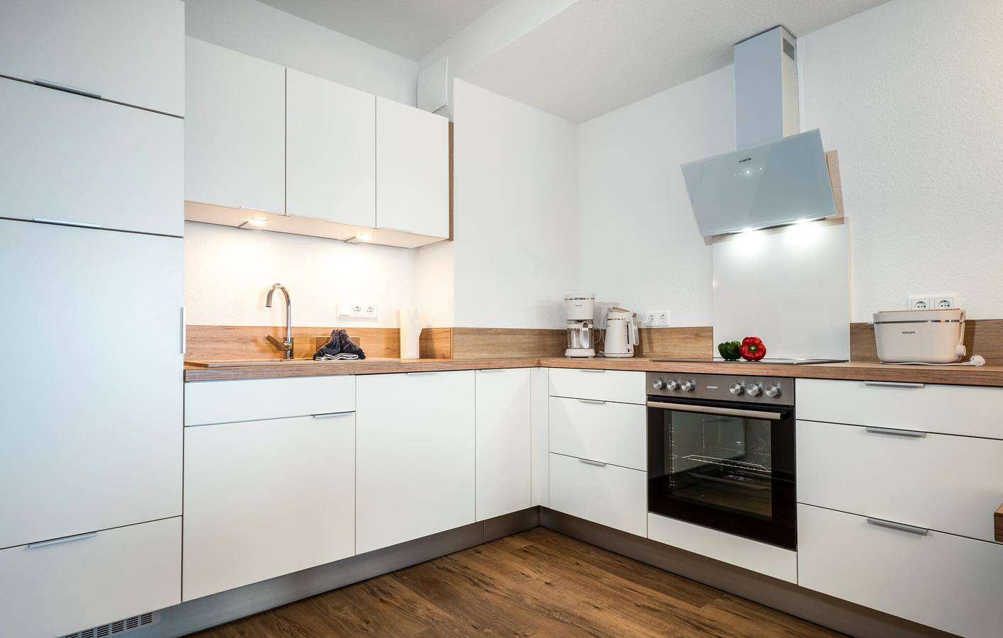 Apartamento vacacional entero, Apartamento con vistas al mar, terraza y aparcamiento, a 700 m de Weidefelder Strand in Olpenitz, Kappeln