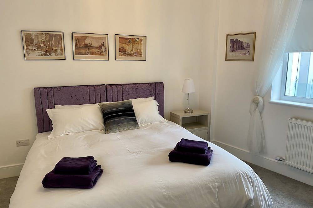 Entire apartment, Town Centre 2 bedroom 2 bathroom Penthouse in Stratford upon Avon, Warwickshire