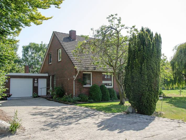 Ferienhaus für 8 Personen, mit Terrasse und Garten in Leer und Umgebung - 2