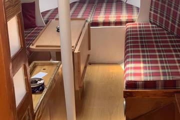 Hausboot für 3 Personen in Canidelo, Nordportugal, Bild 1