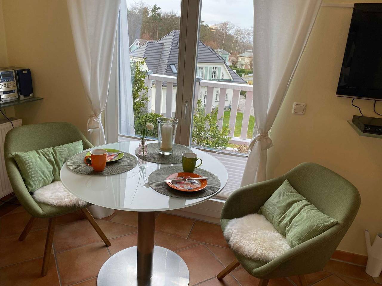 Ganze Wohnung, Komfortable 45m²  Ferienwohnung mit Balkon für 2 Personen in Kühlungsborn, Mecklenburgische Ostseeküste