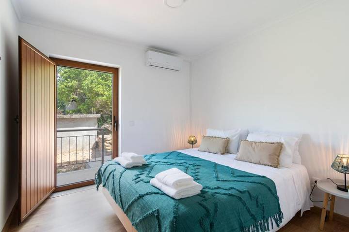 Casa de férias para 8 pessoas, com jardim e vista em Seia