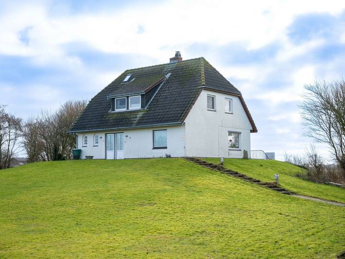 Ganze Wohnung, Gemütliche Ferienwohnung mit separatem Garten in Pellworm, Nordseeküste