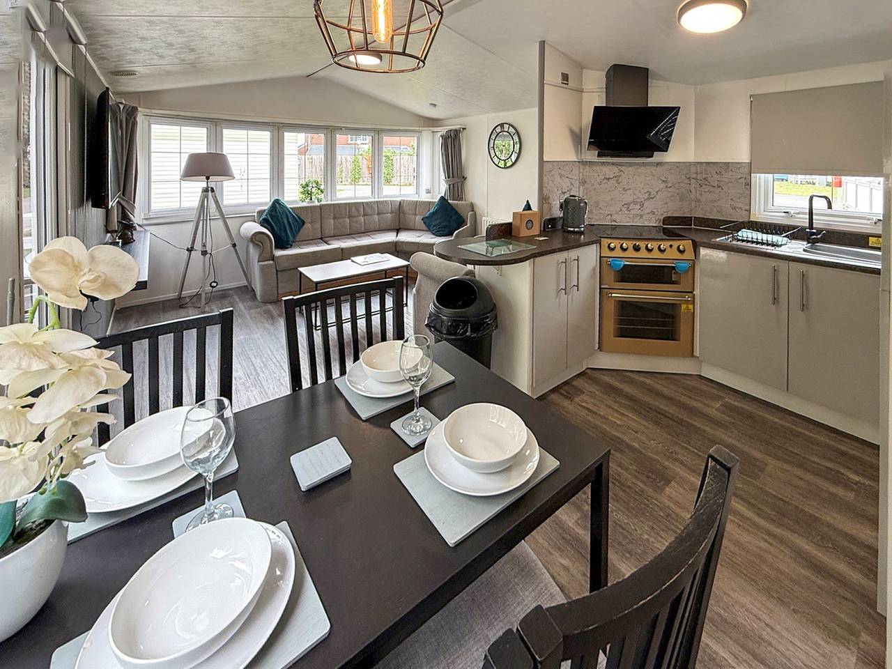 Palm Grove 2 - Ukc9557 in Chapel St. Leonards, Lincolnshire