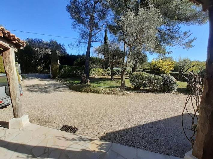 Location de vacances pour 7 personnes, avec jardin ainsi que piscine et vue, adapté aux familles à Tourrettes-sur-Loup - 2