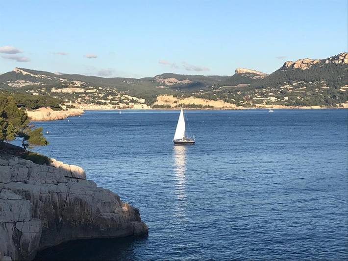 Gîte pour 4 personnes, avec vue et balcon dans Casino De Cassis