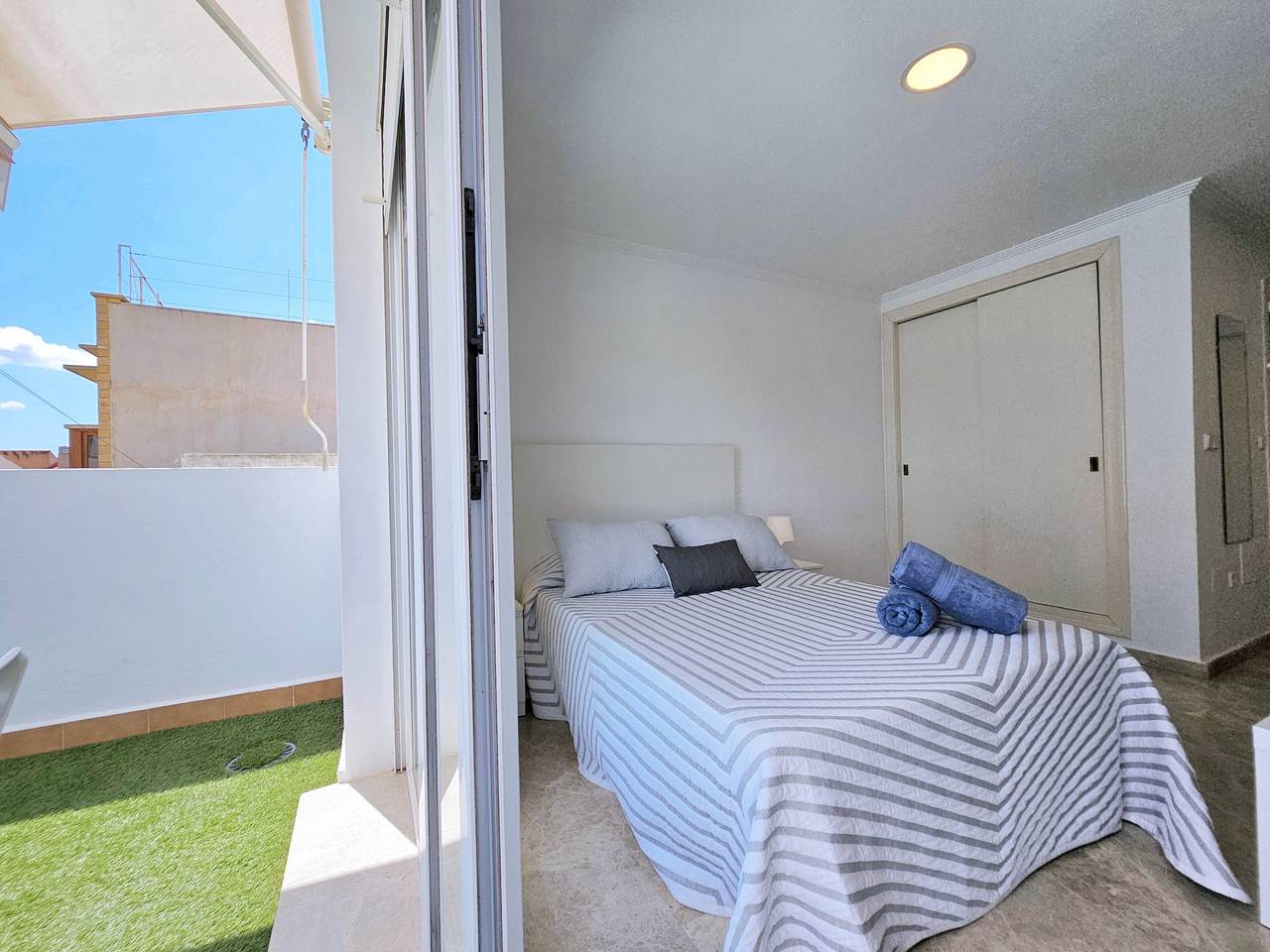 Estudio entero, Atico Cartagena centro histórico Parking in Cartagena, Costa Cálida