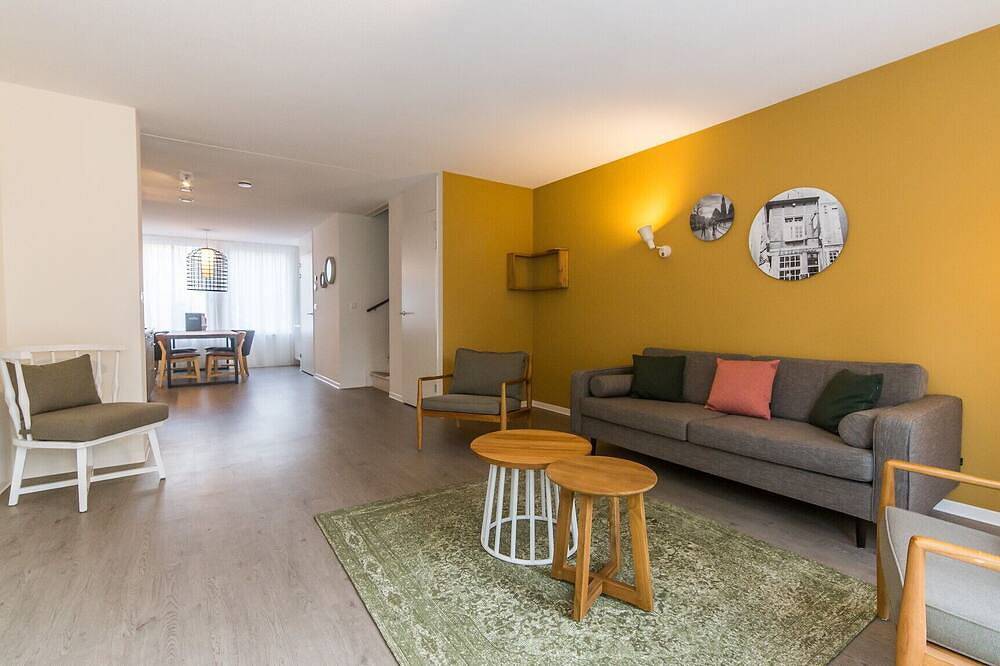 House with sauna - 3 bedrooms / 2 bathrooms in Maastricht, Hoge Kempen