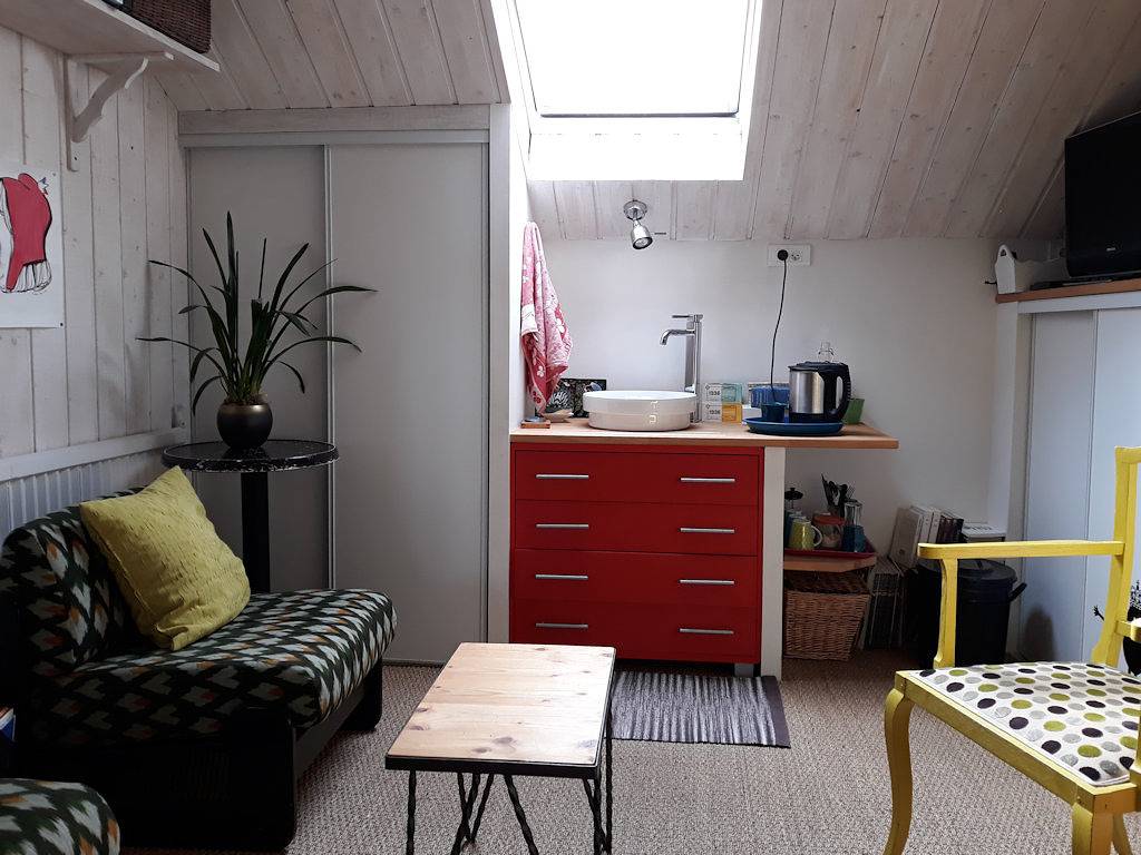 Une Chambre en Ville - Une Chambre en Ville in Aurillac, Région d'Aurillac