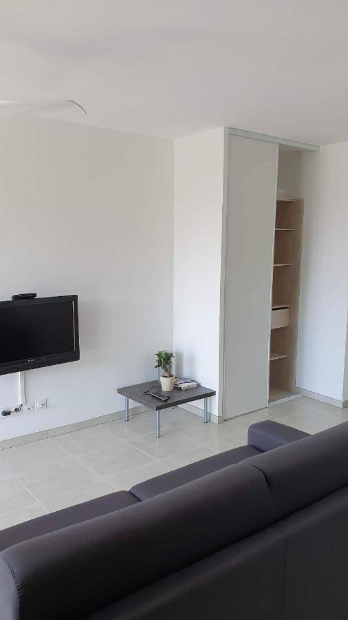 Gîte pour 2 personnes, avec terrasse et vue dans Allianz Riviera - 4
