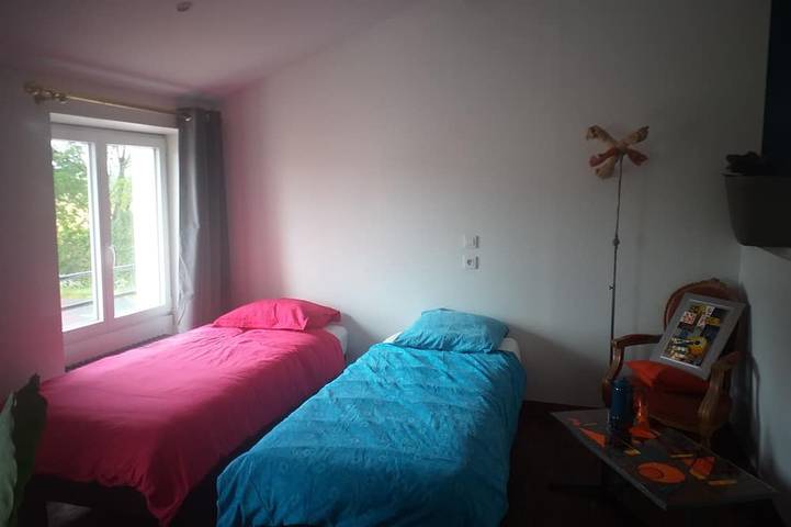 Location de vacances pour 6 personnes, avec jardin, animaux acceptés à Beaulieu-sous-la-Roche - 4