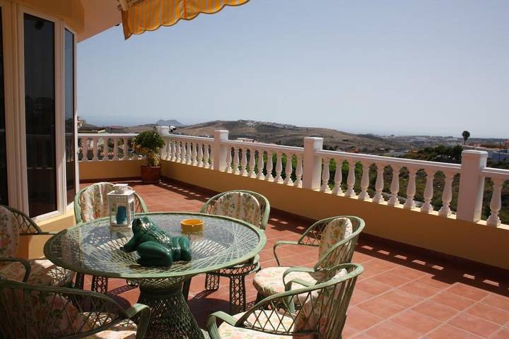 Villa für 6 Personen, mit Garten und Ausblick sowie Pool in Las Palmas - 4