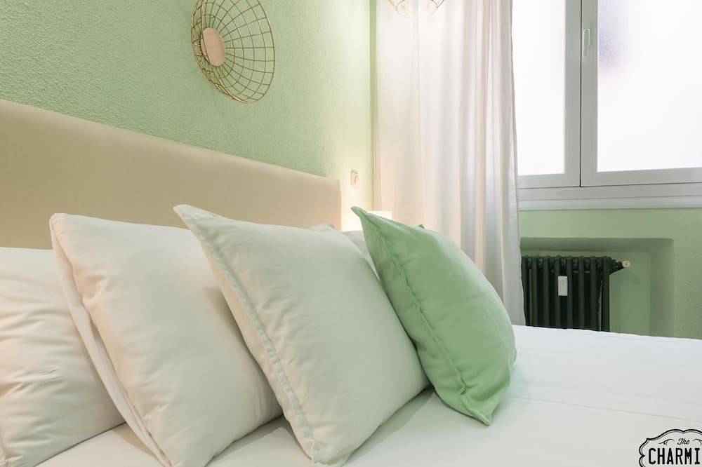 Ganze Wohnung, Gran Vía Center - 2 bedrooms, large living room, in the center in Centro (Madrid), Madrid