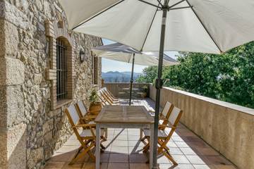 Casa Rural para 8 Personas en Agullana, Pirineo Catalan, Foto 3