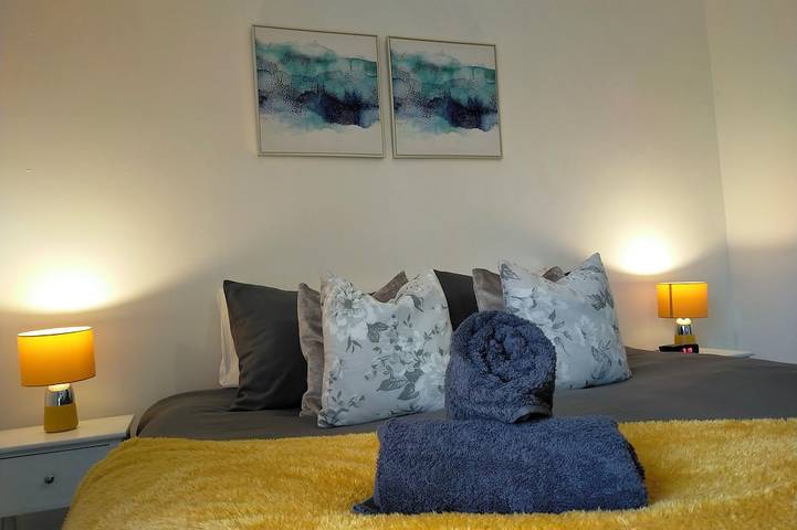 Free Parking/Wifi, 3 Beds sleep 6 near Uni & Town! in Lancaster, Lancashire