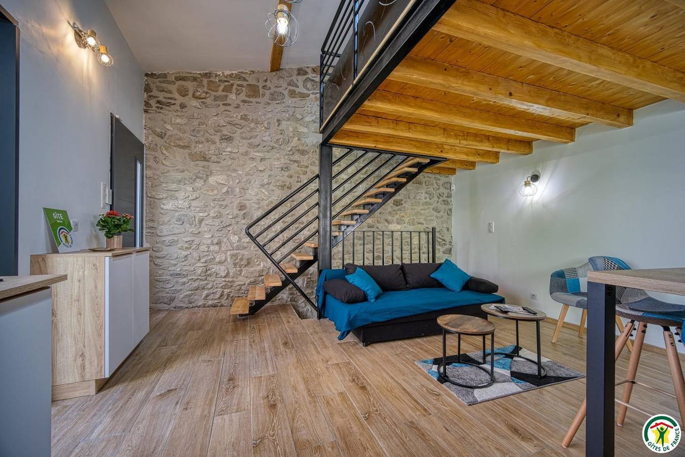 La Remise De Francillon in Francillon-sur-Roubion, Die region