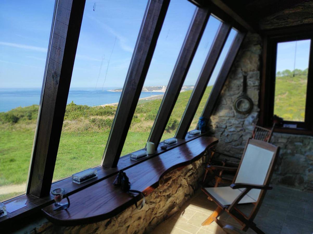 Pines of Salgado beachview villa by Book Yourholiday Pt in Praia do Salgado, Famalicão