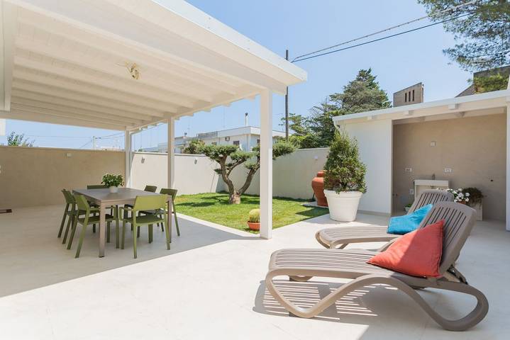 Appartamento per 3 persone, con giardino a Giovinazzo