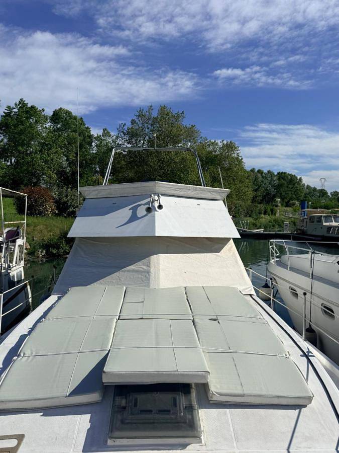 Bateau pour 2 personnes, avec terrasse et vue dans Auvergne-Rhône-Alpes - 3