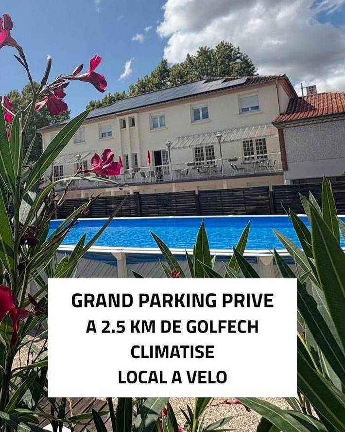 Hôtel pour 2 personnes, avec terrasse et piscine à Lamagistère