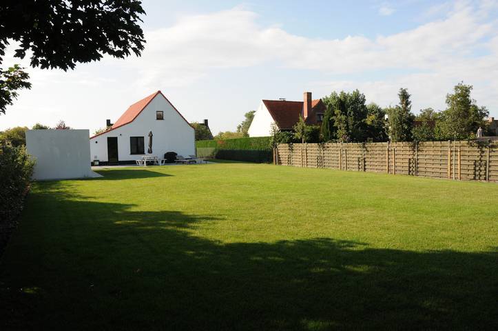 Location de vacances pour 6 personnes, avec terrasse ainsi que jacuzzi et jardin, animaux acceptés dans Oostduinkerke - 3