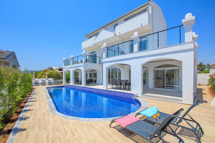 Location de vacances pour 8 personnes, avec balcon et jardin à Fethiye (Muğla) - 2