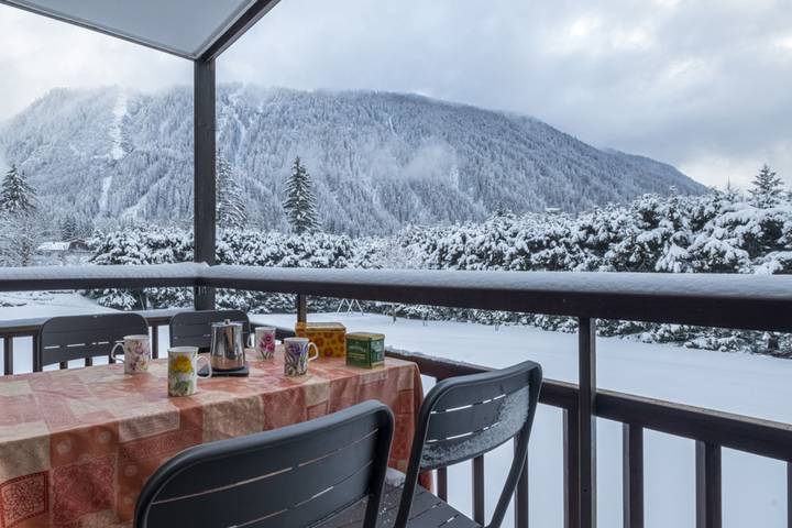 Location de vacances pour 4 personnes, avec piscine et jardin dans Argentière