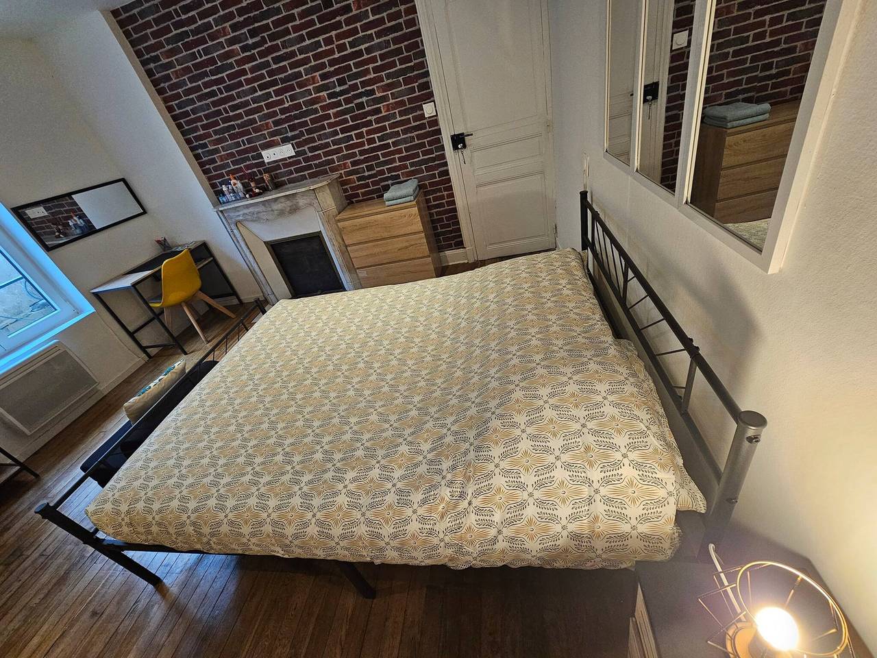 Duplex de 35 m² à 8 min à pied de la gare de Montluçon in Montluçon, Région de Montluçon