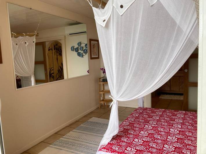 Chambre d’hôte pour 2 personnes, avec terrasse ainsi que piscine et vue dans Punaauia - 3