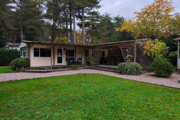 Ferienhaus für 4 Personen, mit Pool und Whirlpool in Horst aan de Maas