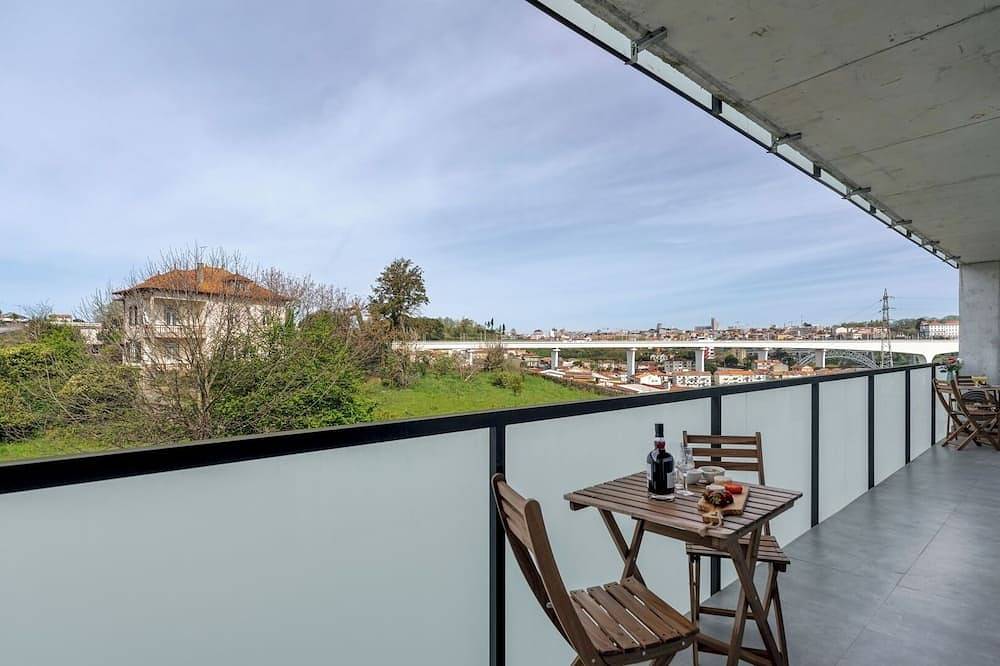 Apartamento inteiro, Vrbo Property in Oliveira do Douro, Distrito do Porto