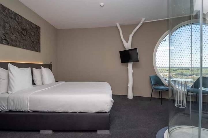 Perfect Getaway close to local attractions, Keukenhof, Golf & Nature escape in Zuidoost, Nordholland