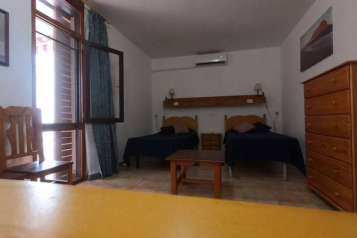Entire apartment, Morada Sunset, Pool and bay view, Air Conditioned in Playa de las Galletas (Arona), Arona