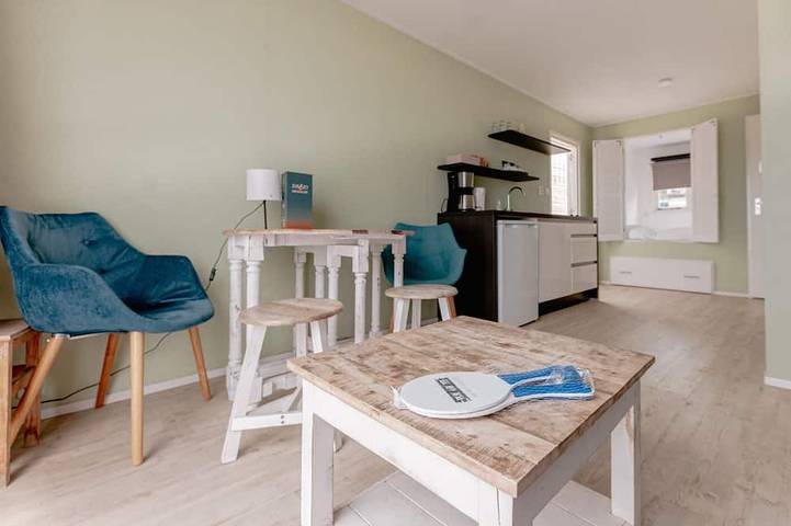 Eco cottage on the beach of Wijk aan Zee in Wijk aan Zee, Niederländische Nordsee
