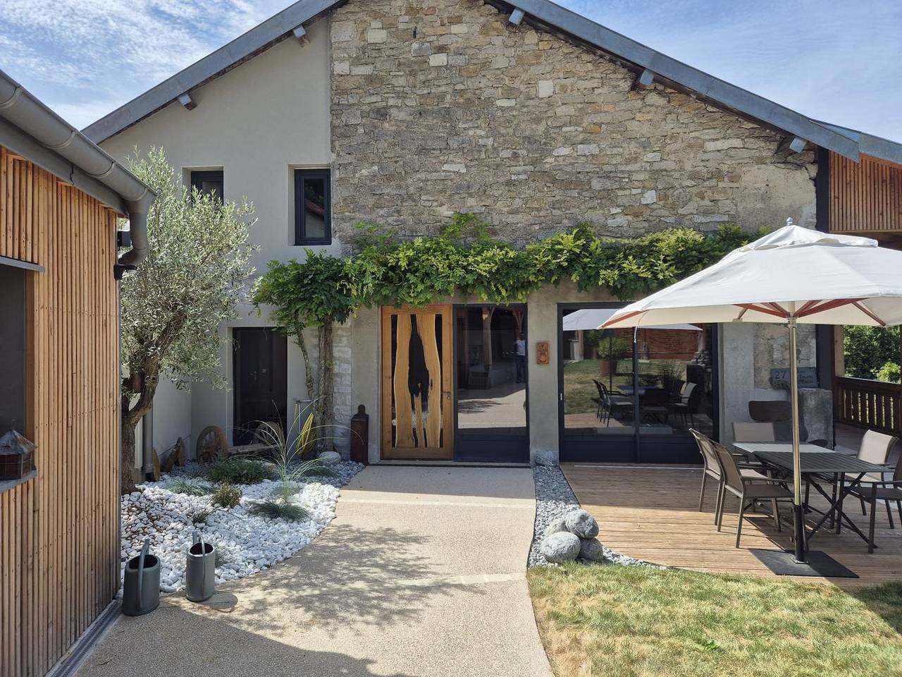 Les Ateliers du Moulin 8 in Poligny, Jura Francais