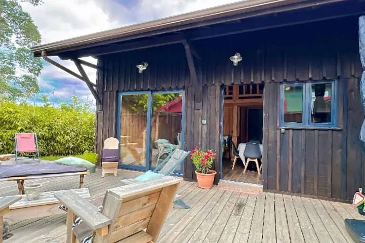 Gîte pour 4 personnes, avec Terrasse et Jardin