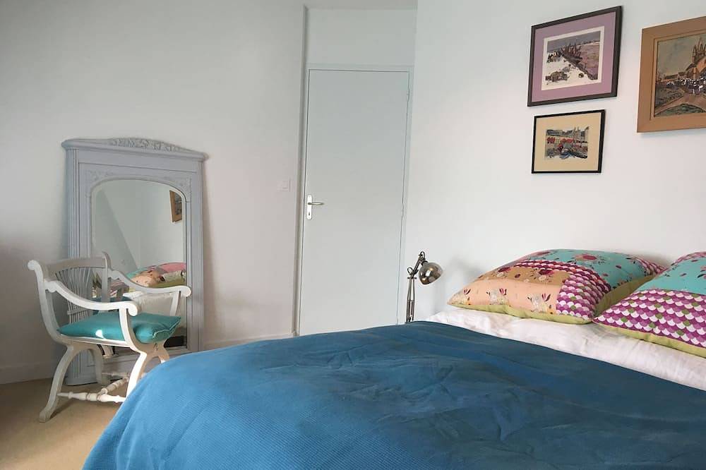 Villa rénovée, 4 chambres, 5 minutes à pieds de la plage in Saint-Cast-le-Guildo, Région de Dinan