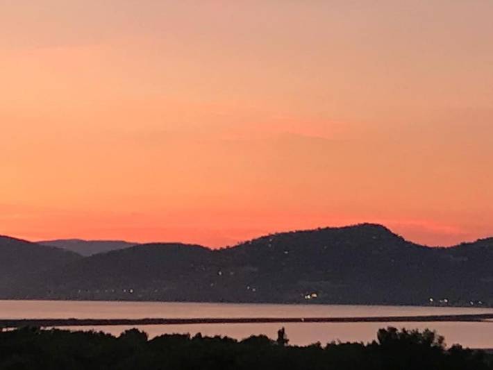 Villa pour 6 personnes, avec vue et piscine ainsi que vue sur le lac et jardin à Giens - 2