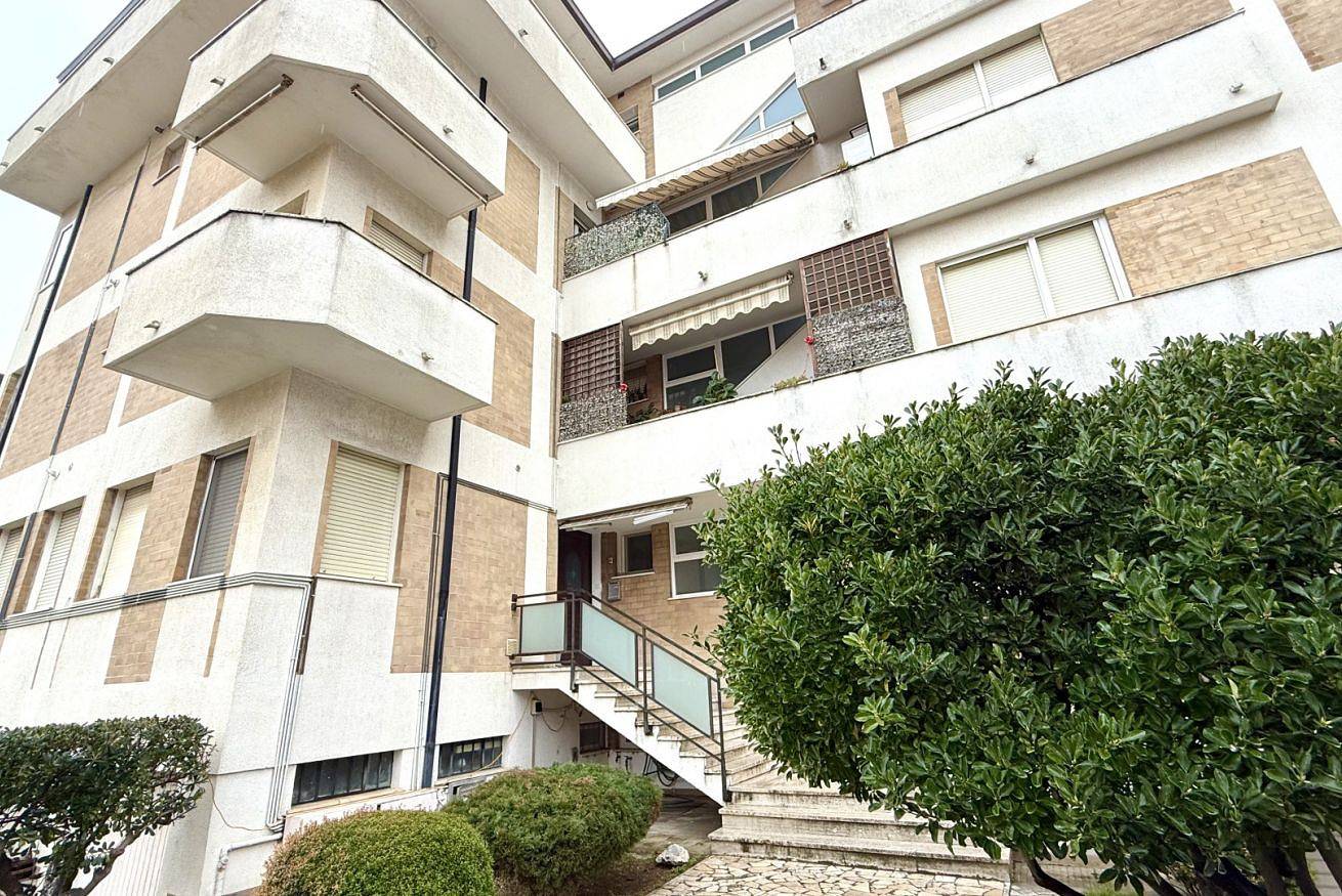 Apartamento entero, Se142 – Senigallia, large three-room apartment near the sea in Senigallia, Senigallia (Municipality)
