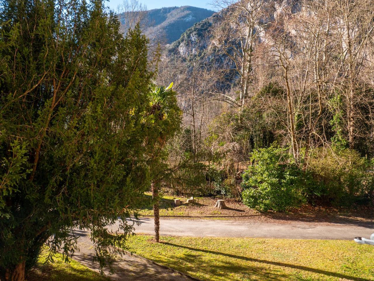 Appartement entier, Gite La rosée du matin, près de Beille in Ussat, Ariège