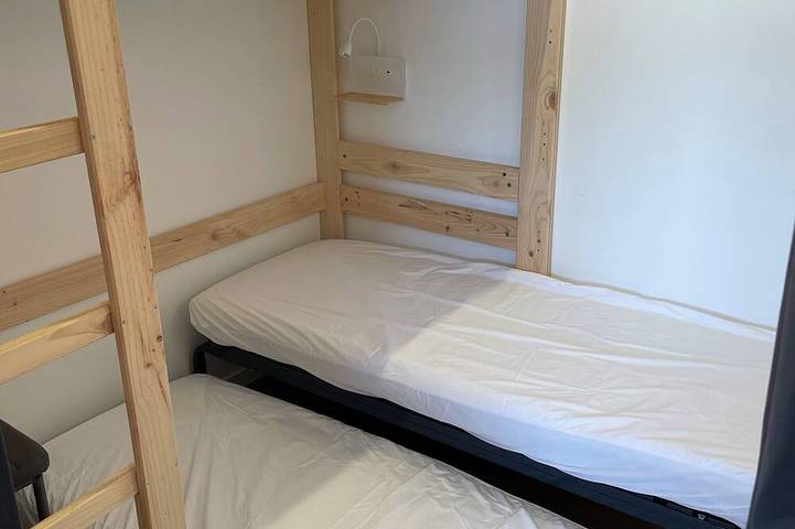 Gîte pour 12 personnes, avec sauna et jacuzzi dans Villy-en-Trodes - 2