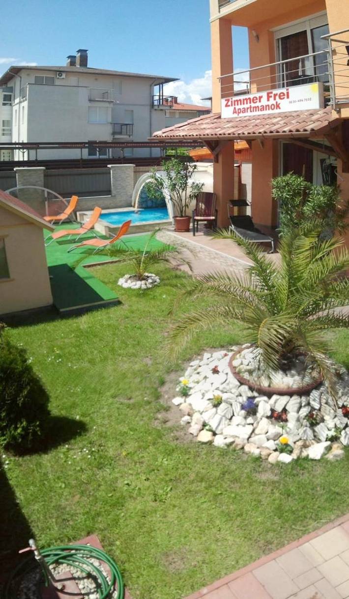 Ferienwohnung für 2 Personen, mit Seeblick und Garten sowie Pool in Siofok - 2
