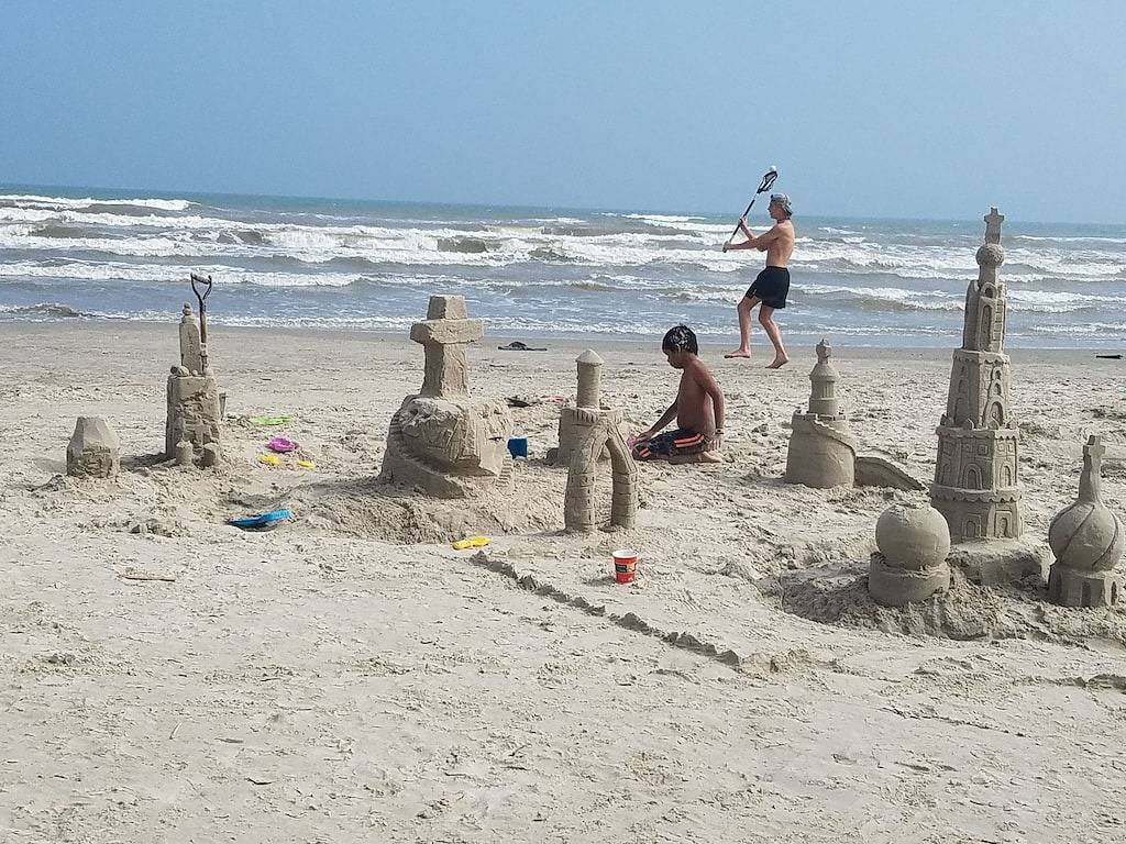 Sandbar Bungalow-2 bedroom- Central Location, Near the Beach, & Dog Friendly! in Port Aransas, Mustang Island