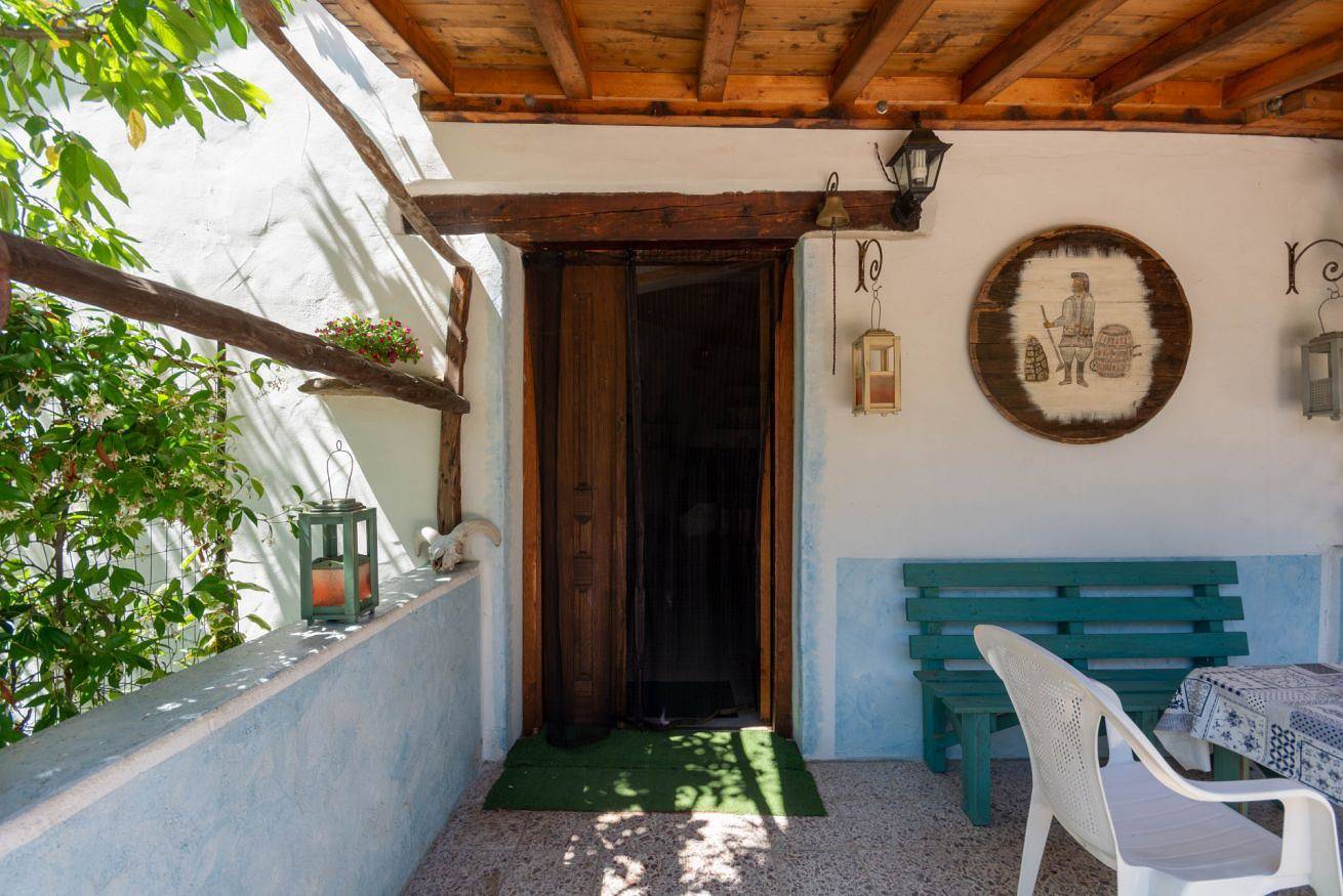 Appartement entier, Villa L'Oliveto dans la nature in Oliena, Barbagia