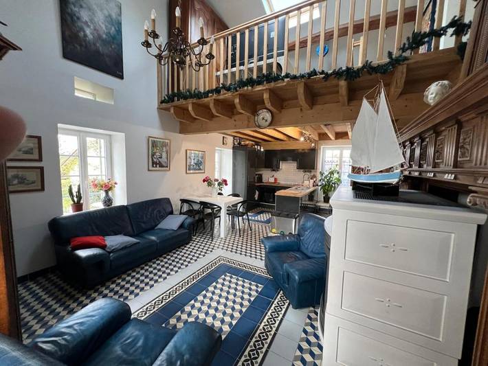 Gîte pour 7 personnes, avec Jacuzzi et Terrasse ainsi que Jardin et Piscine à Villetoureix